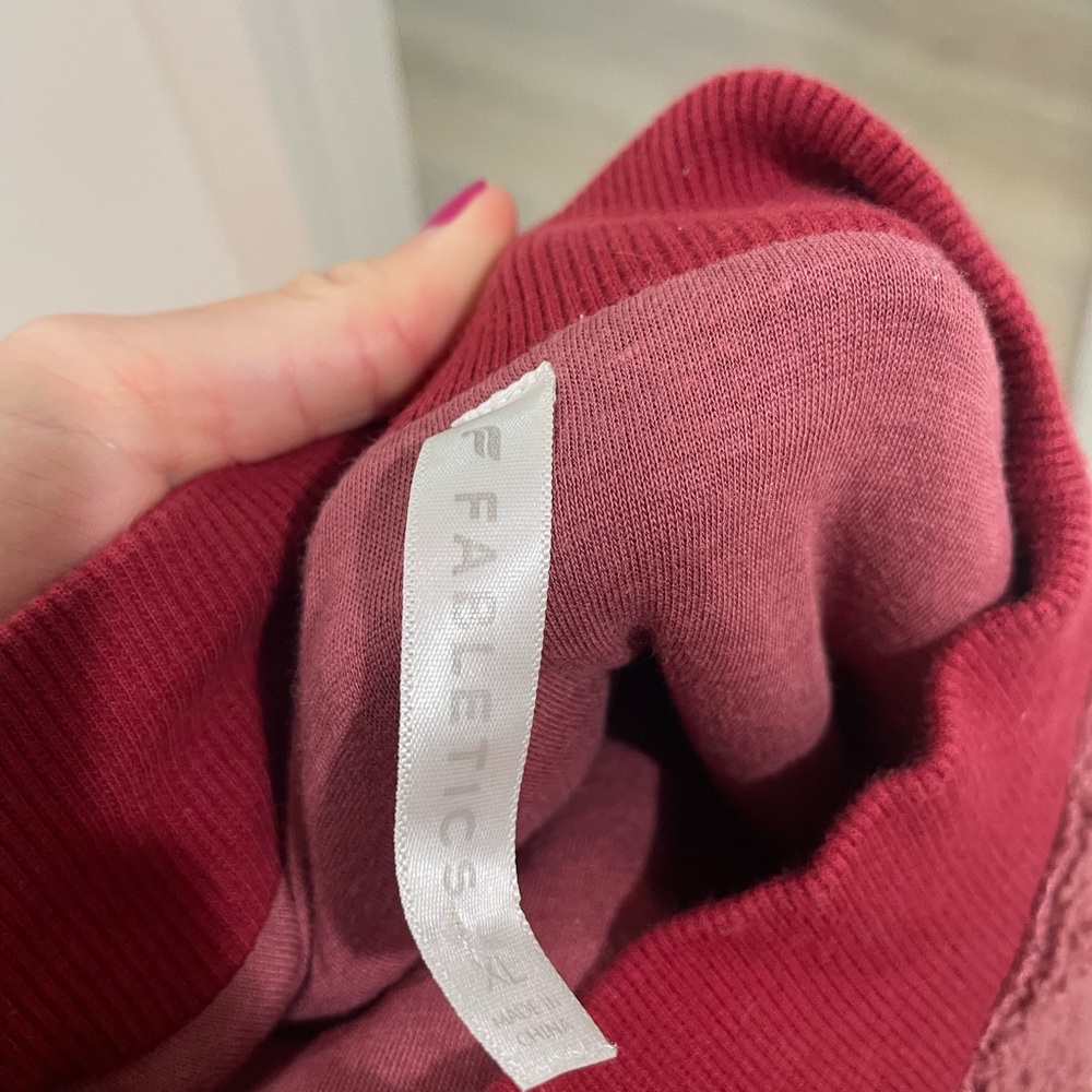 Fabletics Cozy Plush Crewneck Sweater - Picture 3 of 3